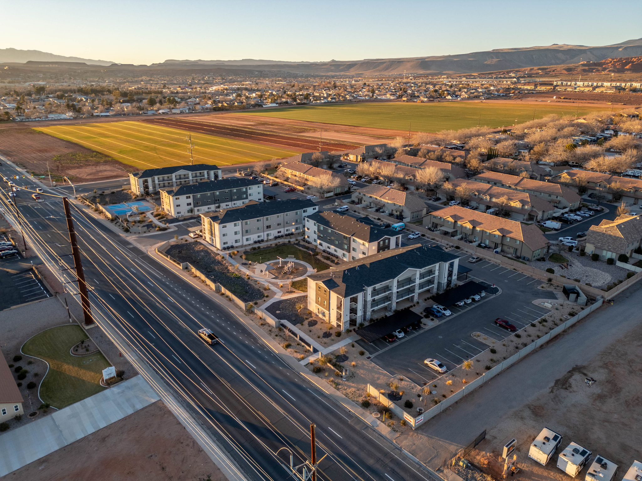 RED VISTA CONDOMINIUMS - Residential