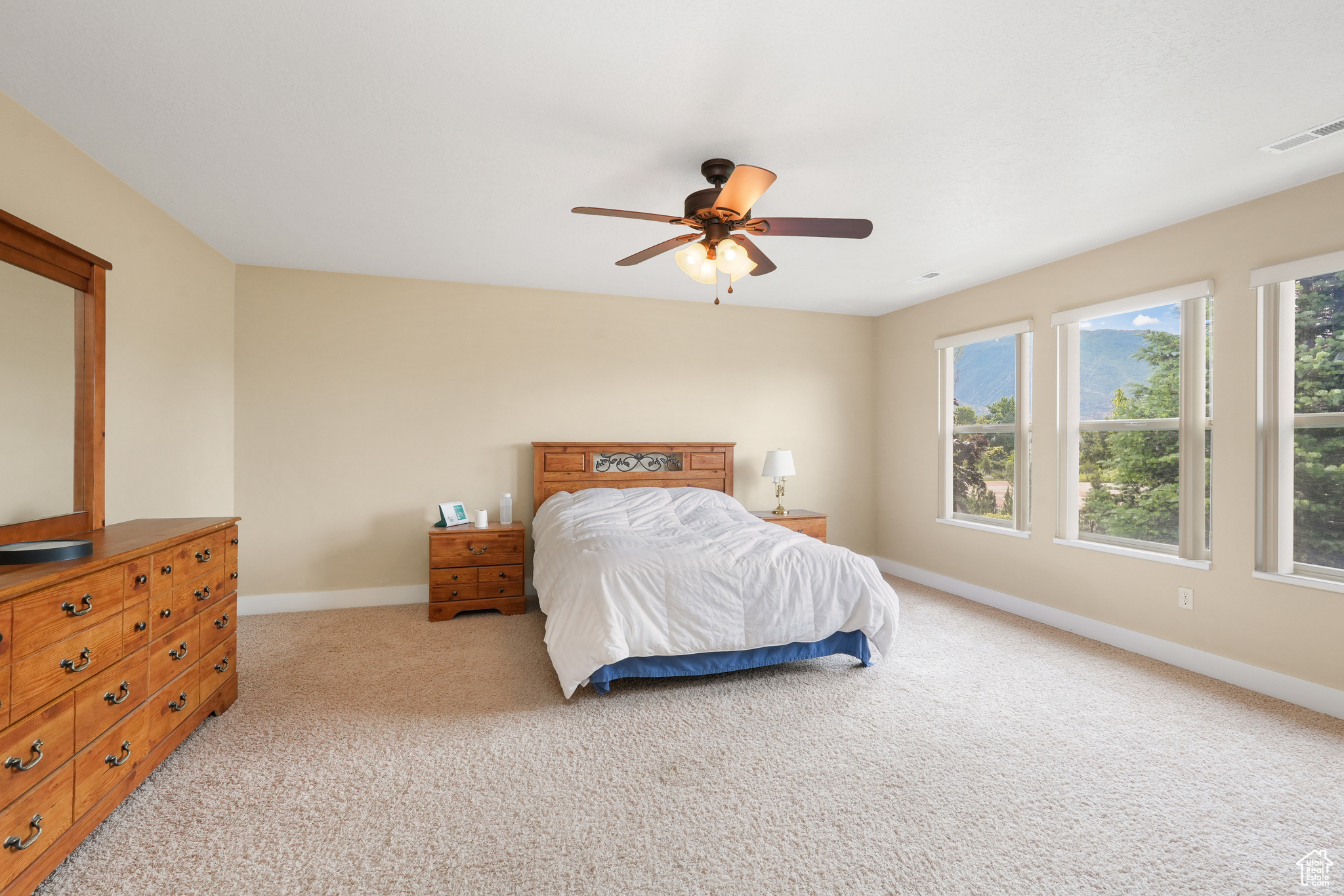 1444 E Firelight Way, Sandy, Utah image 23
