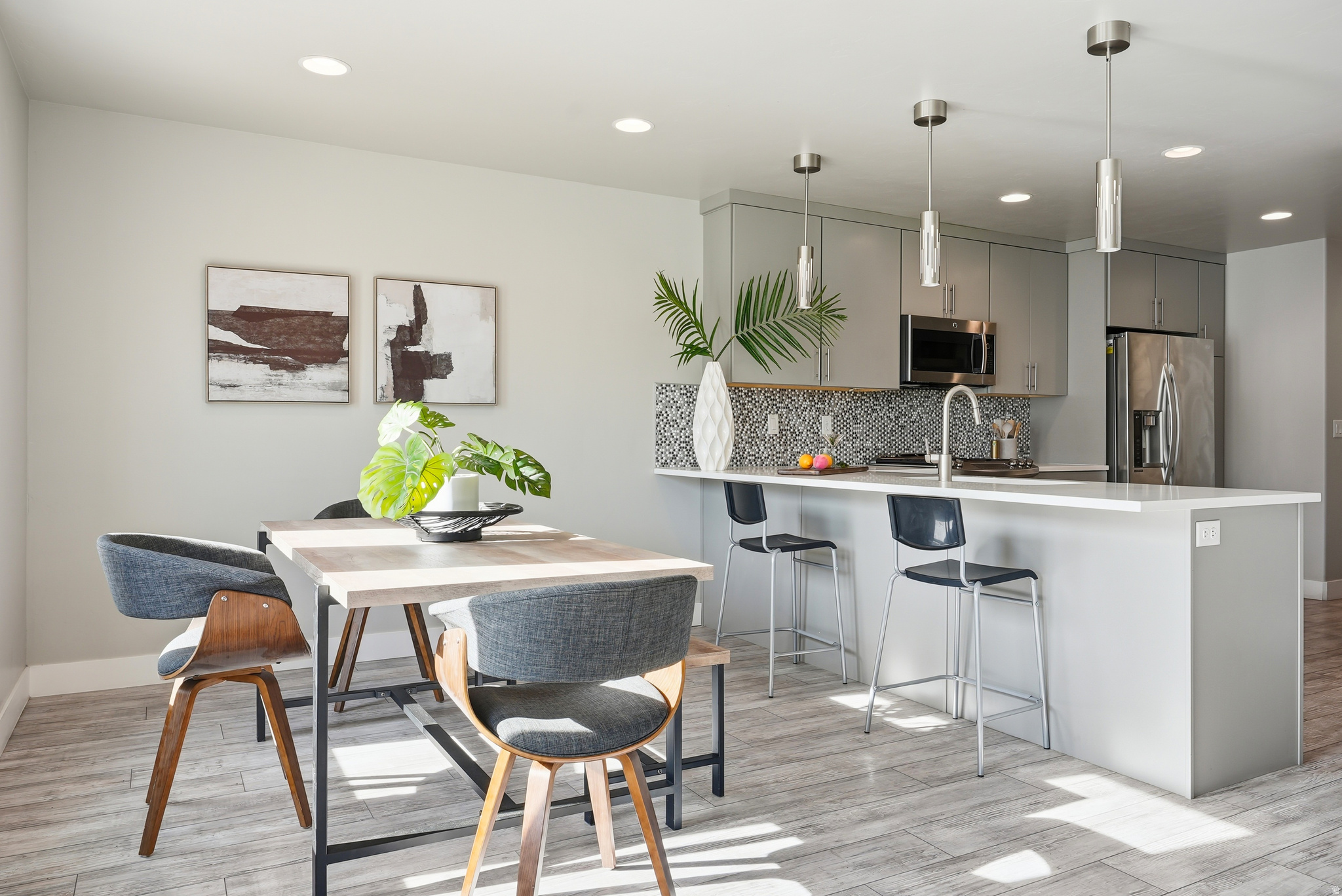 PARK VIEW VILLAS - Residential