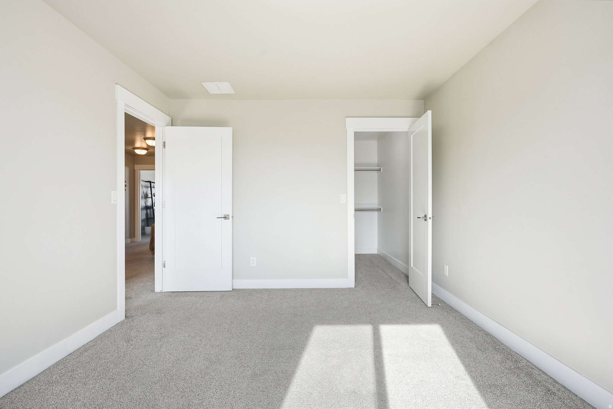 PARK VIEW VILLAS - Residential