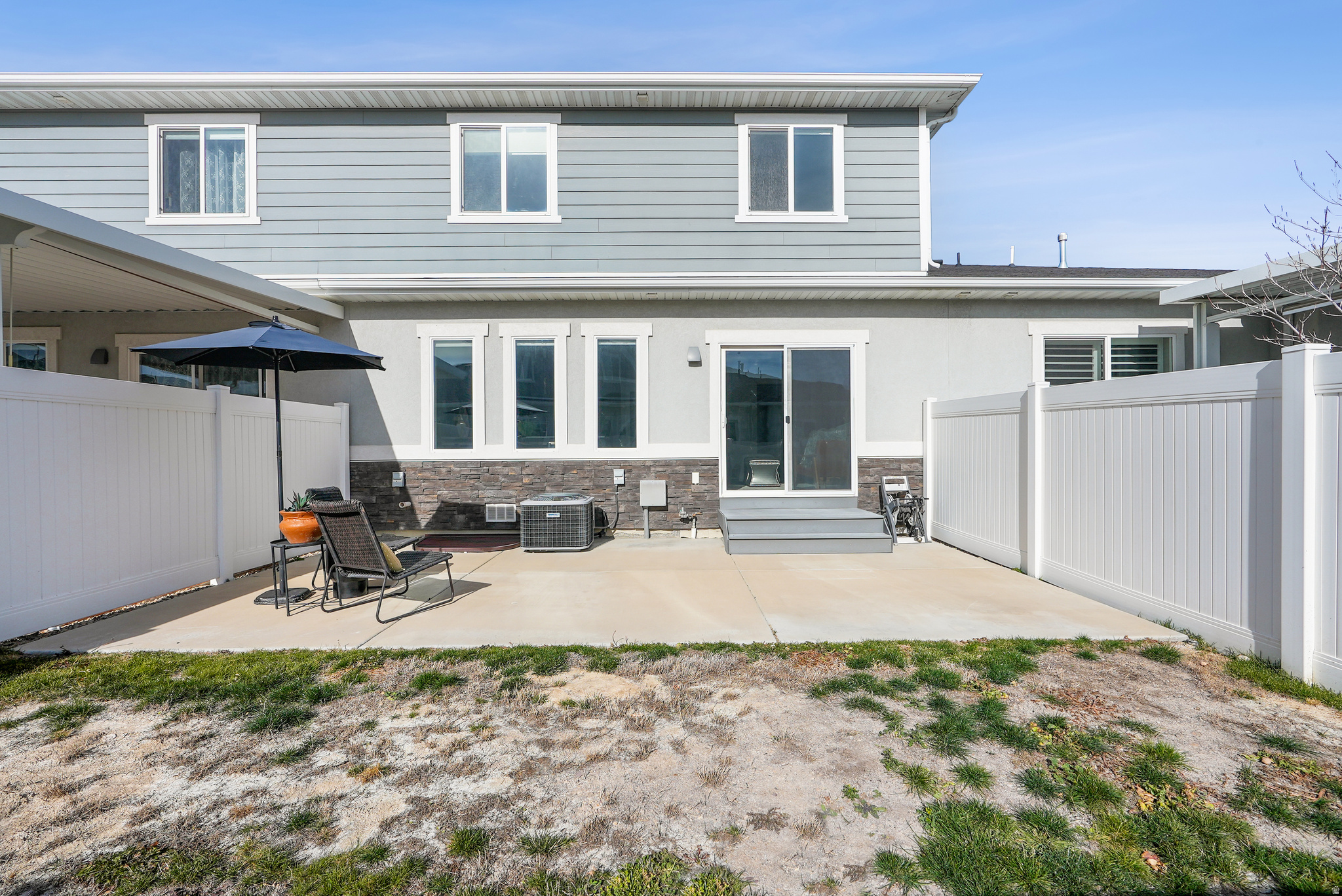 PARK VIEW VILLAS - Residential