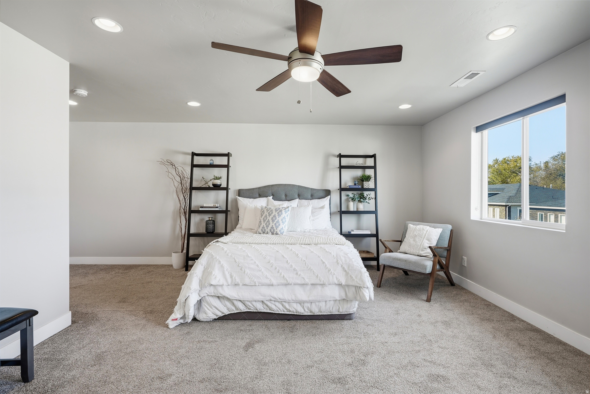 PARK VIEW VILLAS - Residential