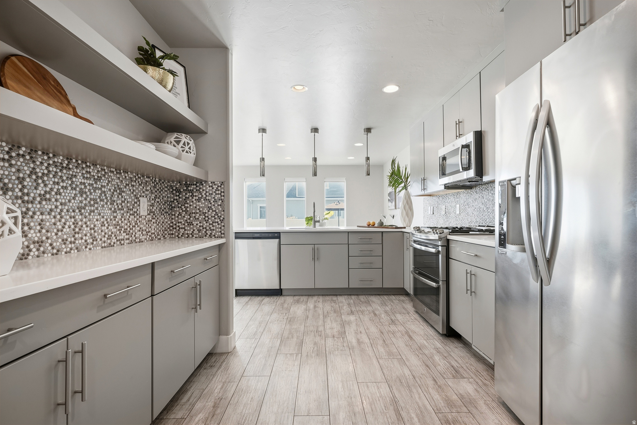 PARK VIEW VILLAS - Residential