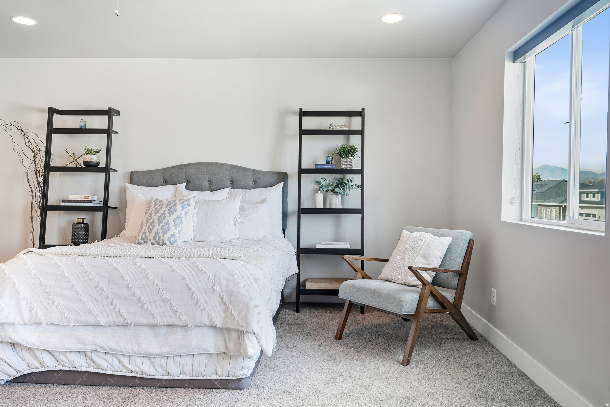 PARK VIEW VILLAS - Residential