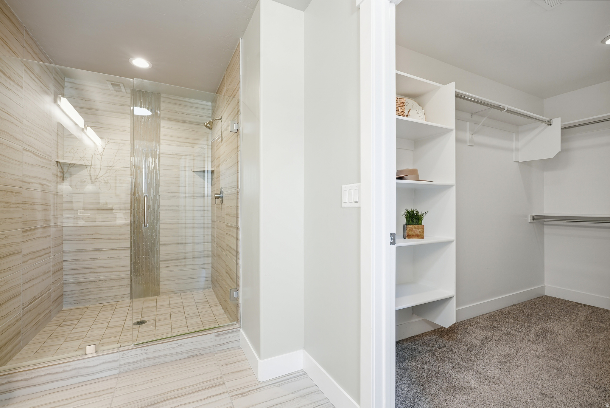 PARK VIEW VILLAS - Residential