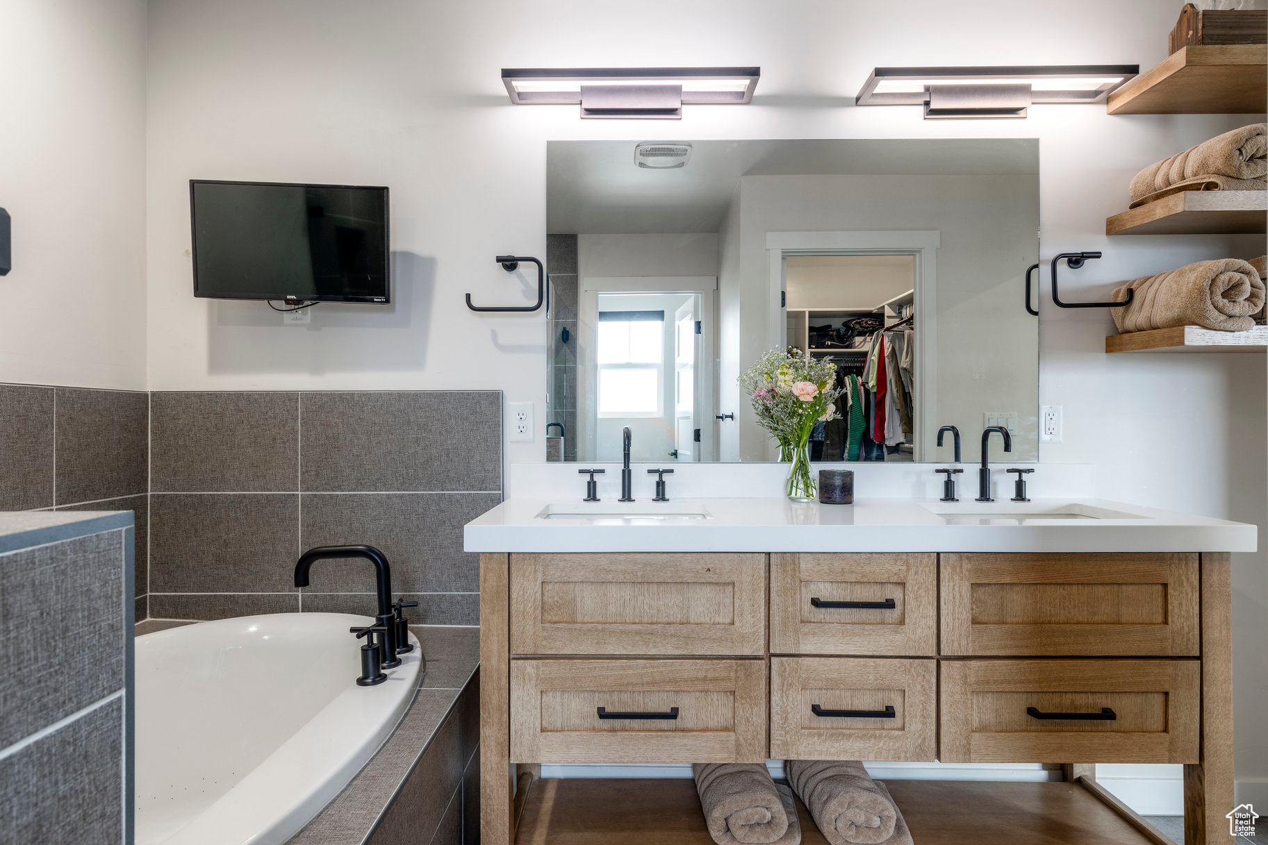 JORDANELLE RIDGE - Residential