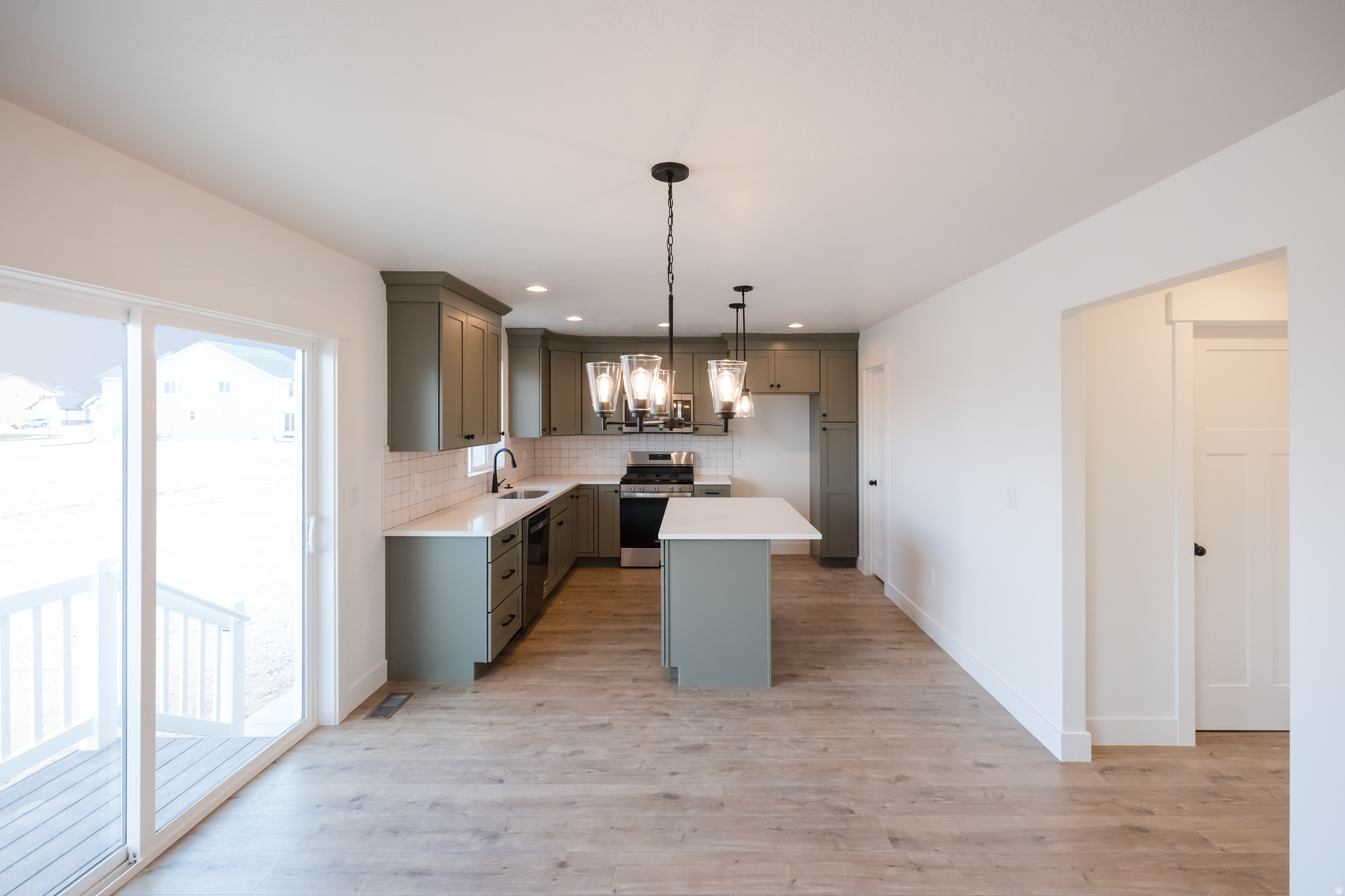 ROSE RANCH - Residential