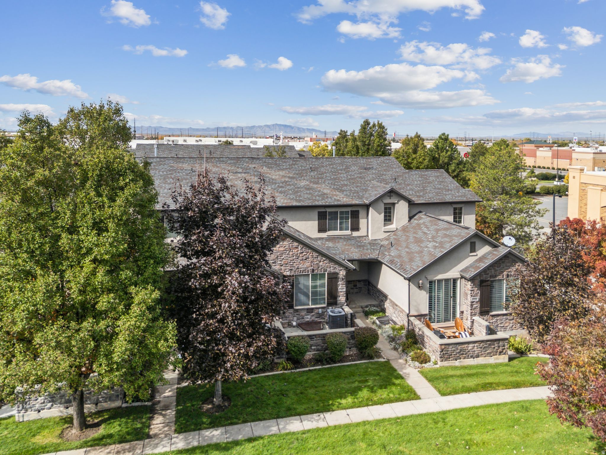 FLORENTINE TOWNS 21 - Residential