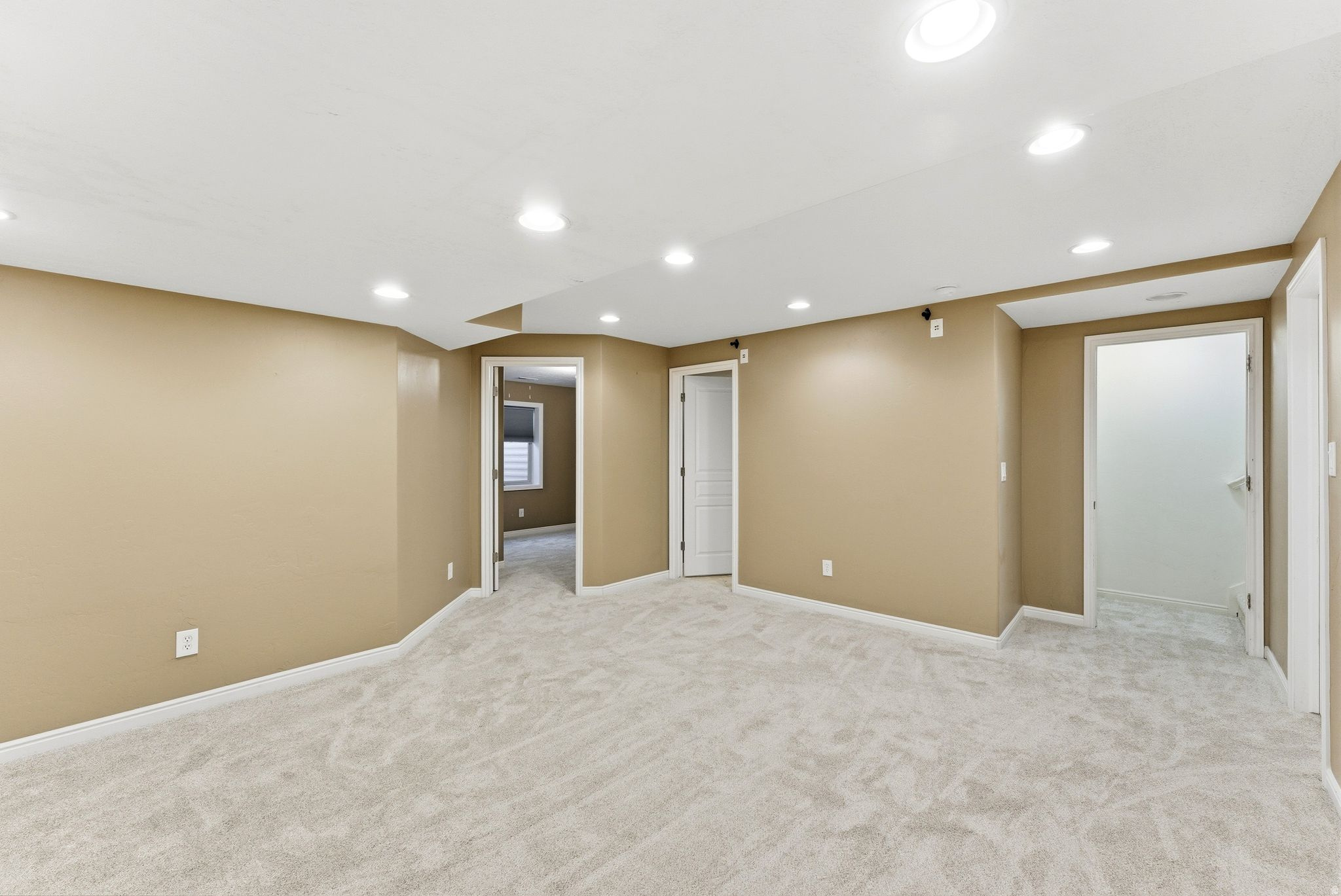 FLORENTINE TOWNS 21 - Residential