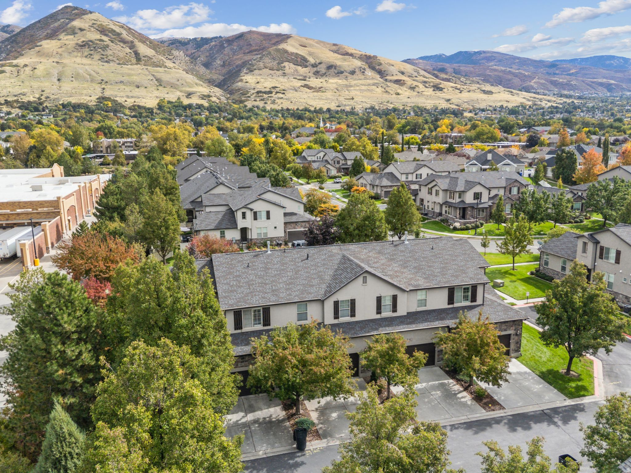 FLORENTINE TOWNS 21 - Residential