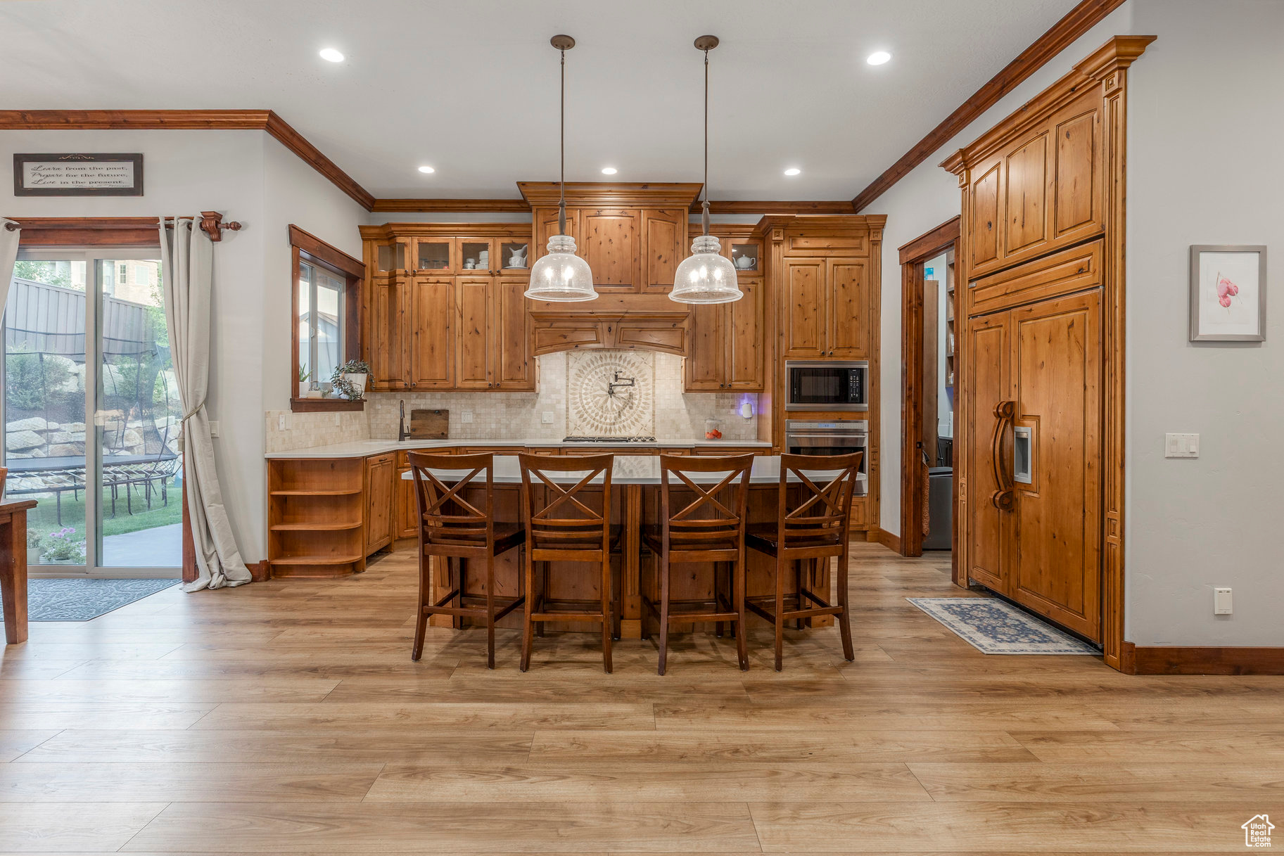 COVE ESTATES - Residential