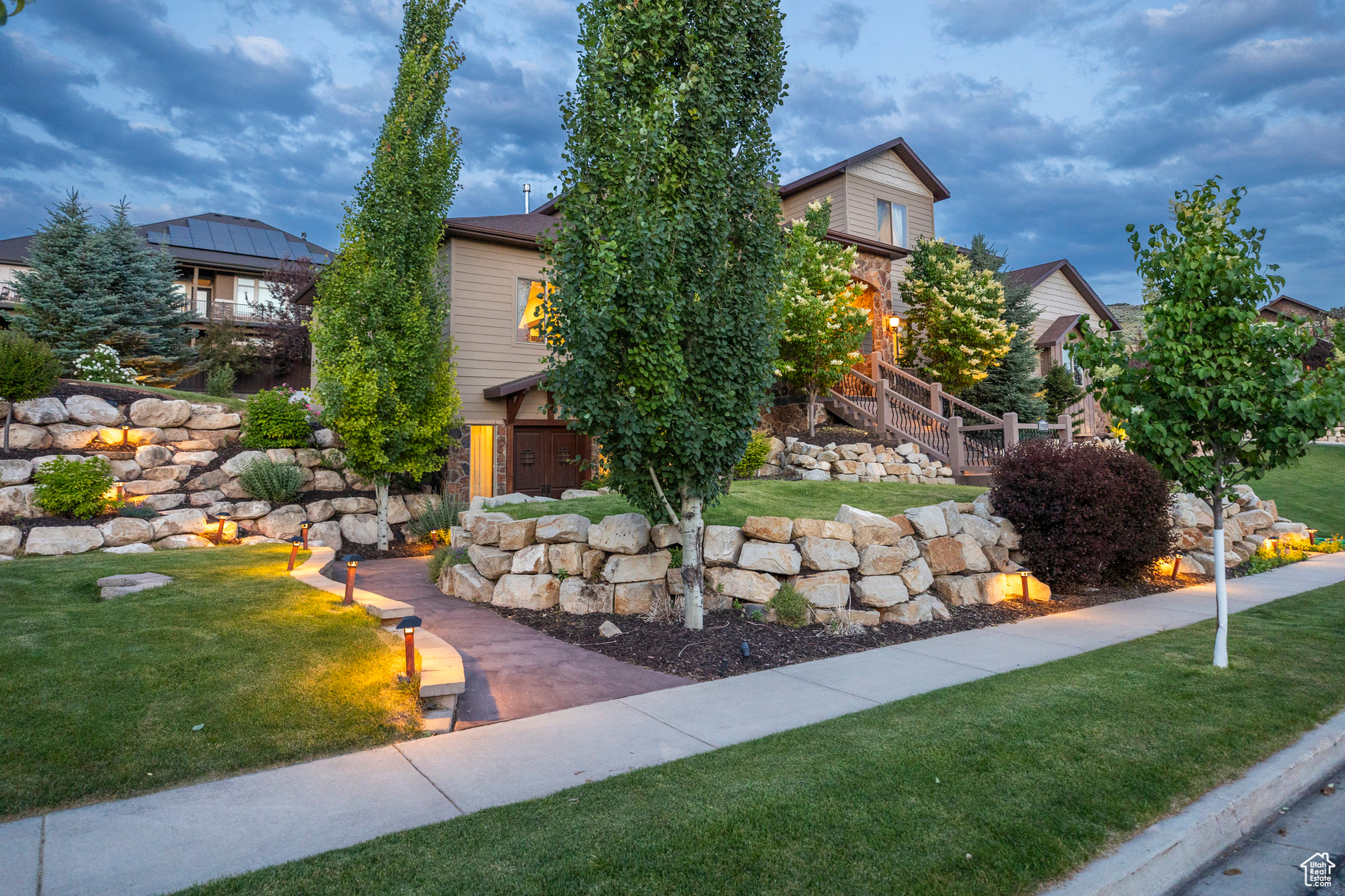 COVE ESTATES - Residential