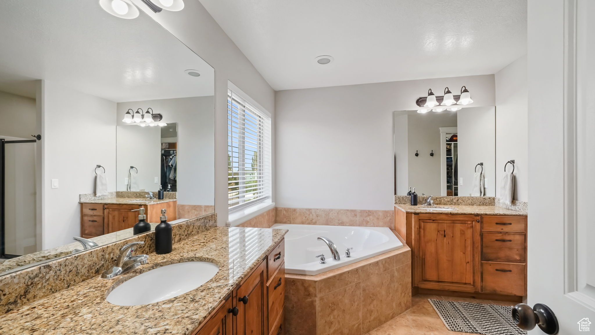 DALMORE MEADOWS PHASE 1 AMD - Residential