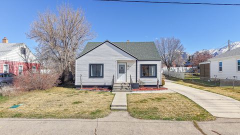 Photo of 332 N 500 E, Payson, UT 84651 (MLS # 2141723)