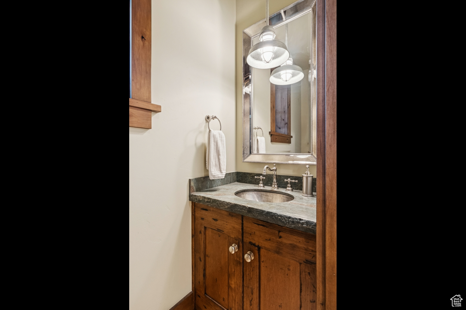 ASPEN CAMP - Residential