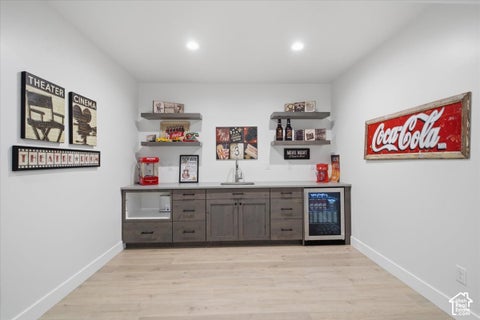 Tiny photo for 68 N GRAY FOX CIR, Kaysville, UT 84037 (MLS # 2190799)