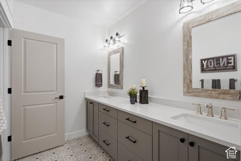 Tiny photo for 68 N GRAY FOX CIR, Kaysville, UT 84037 (MLS # 2190799)