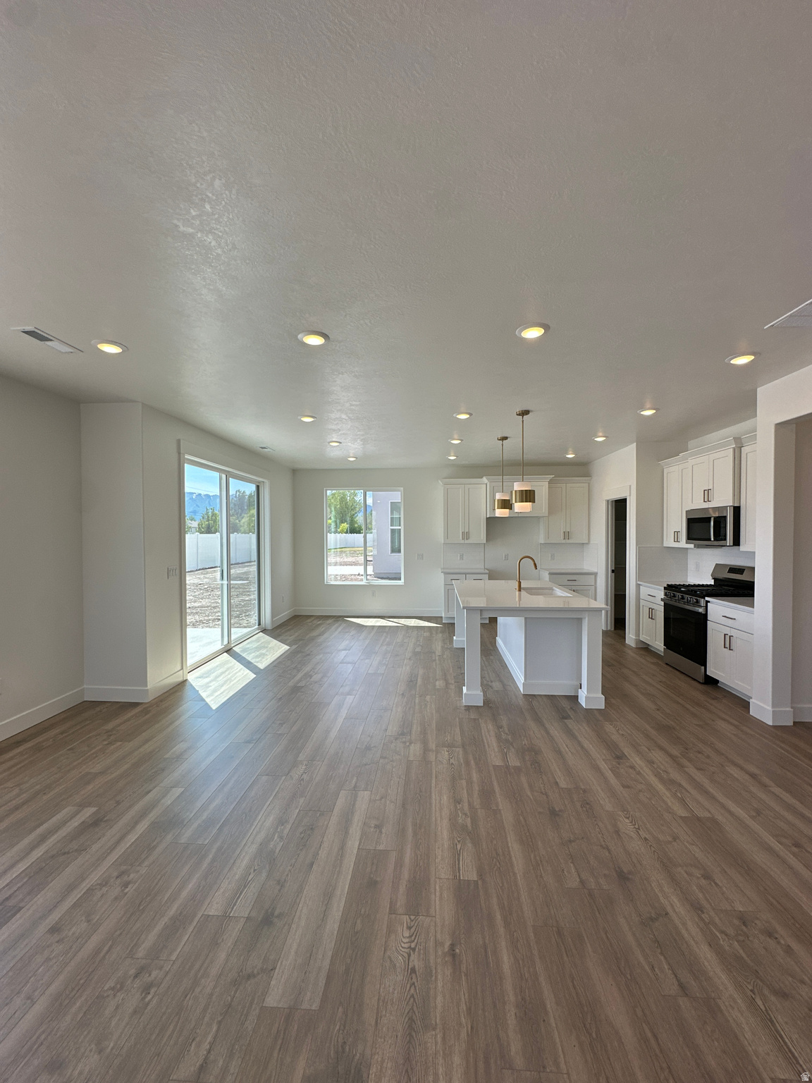SUGAR CREEK - Residential