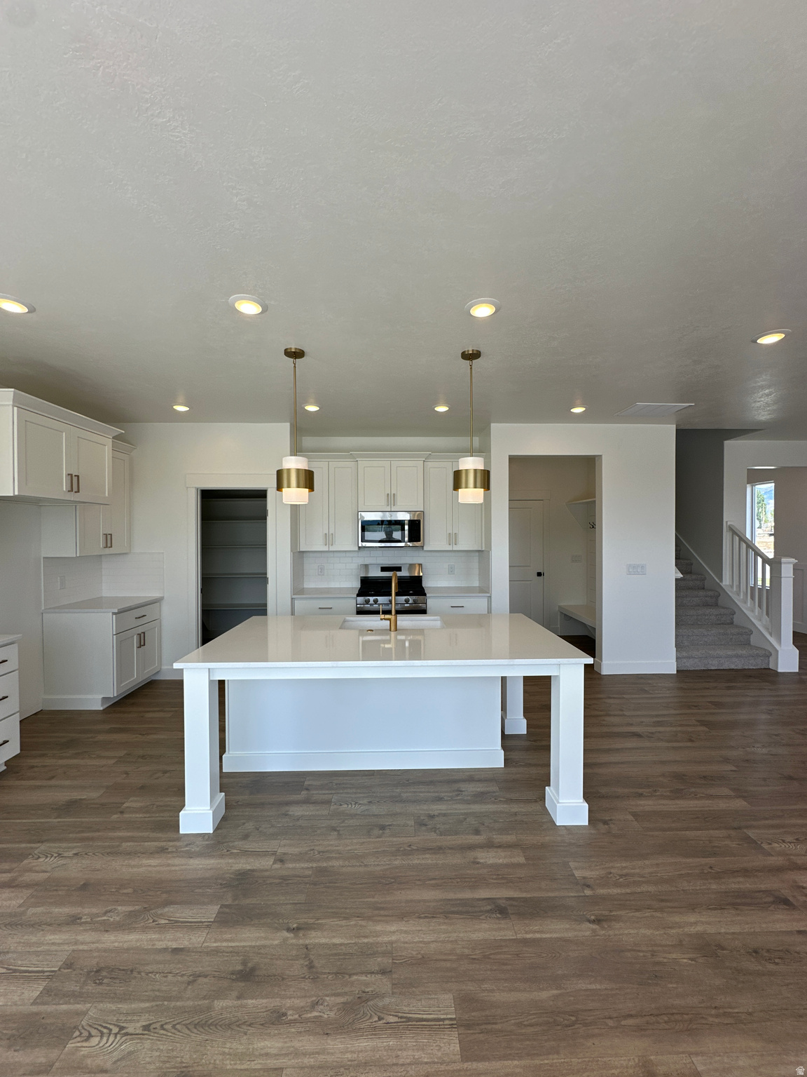 SUGAR CREEK - Residential