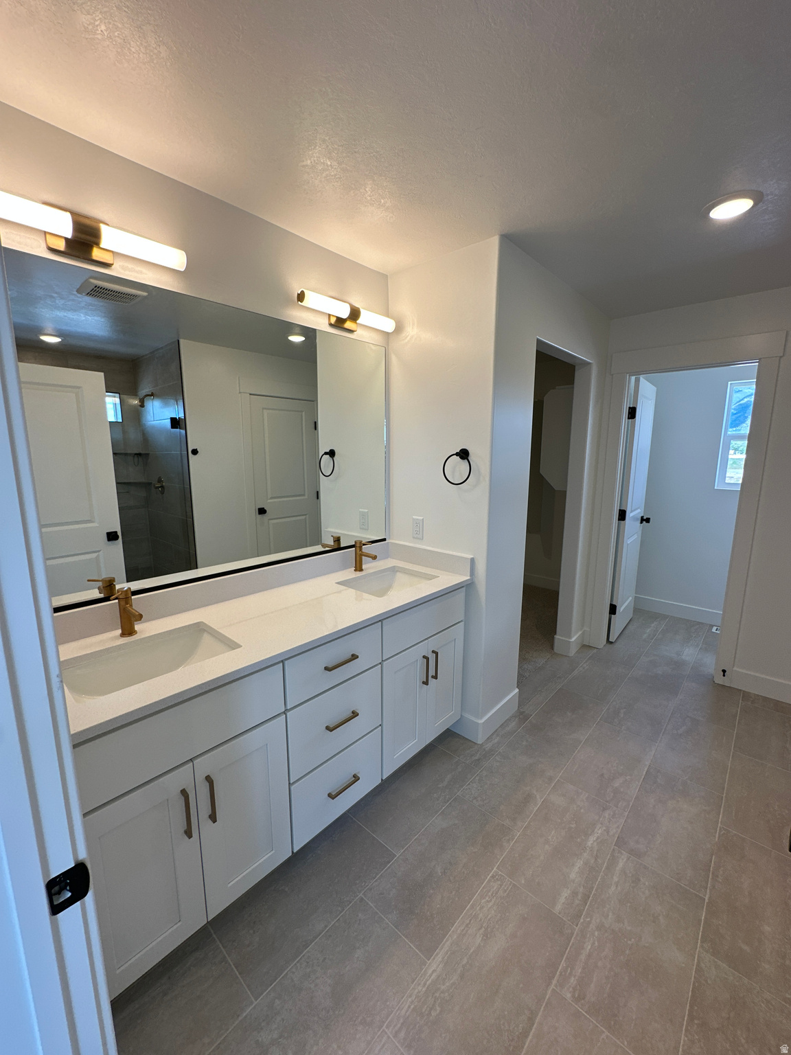 SUGAR CREEK - Residential