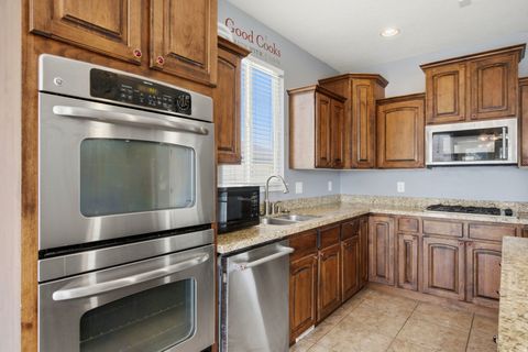 Tiny photo for 3007 W WILD FLOWER LN, Lehi, UT 84048 (MLS # 2173499)