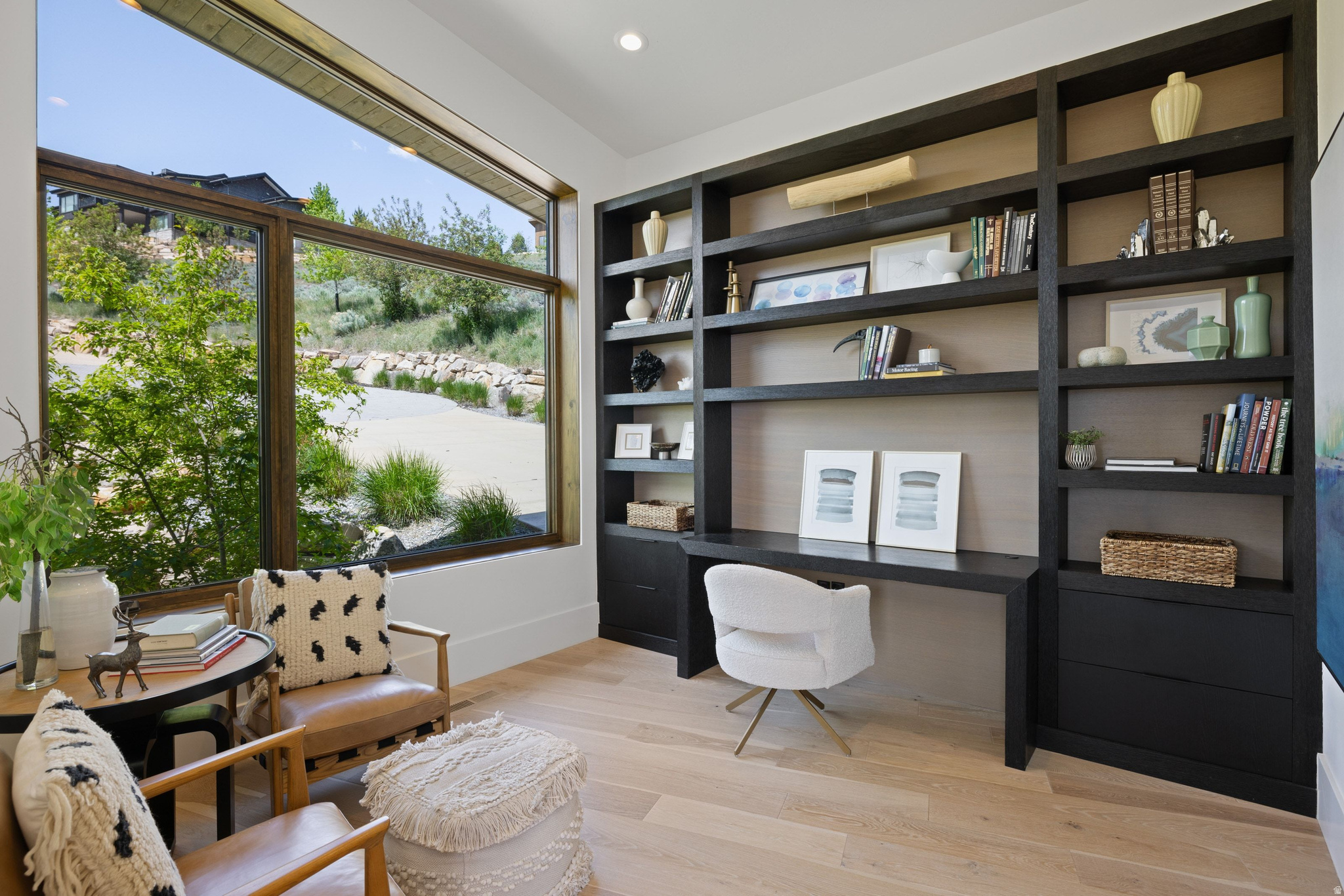 RED LEDGES - Residential