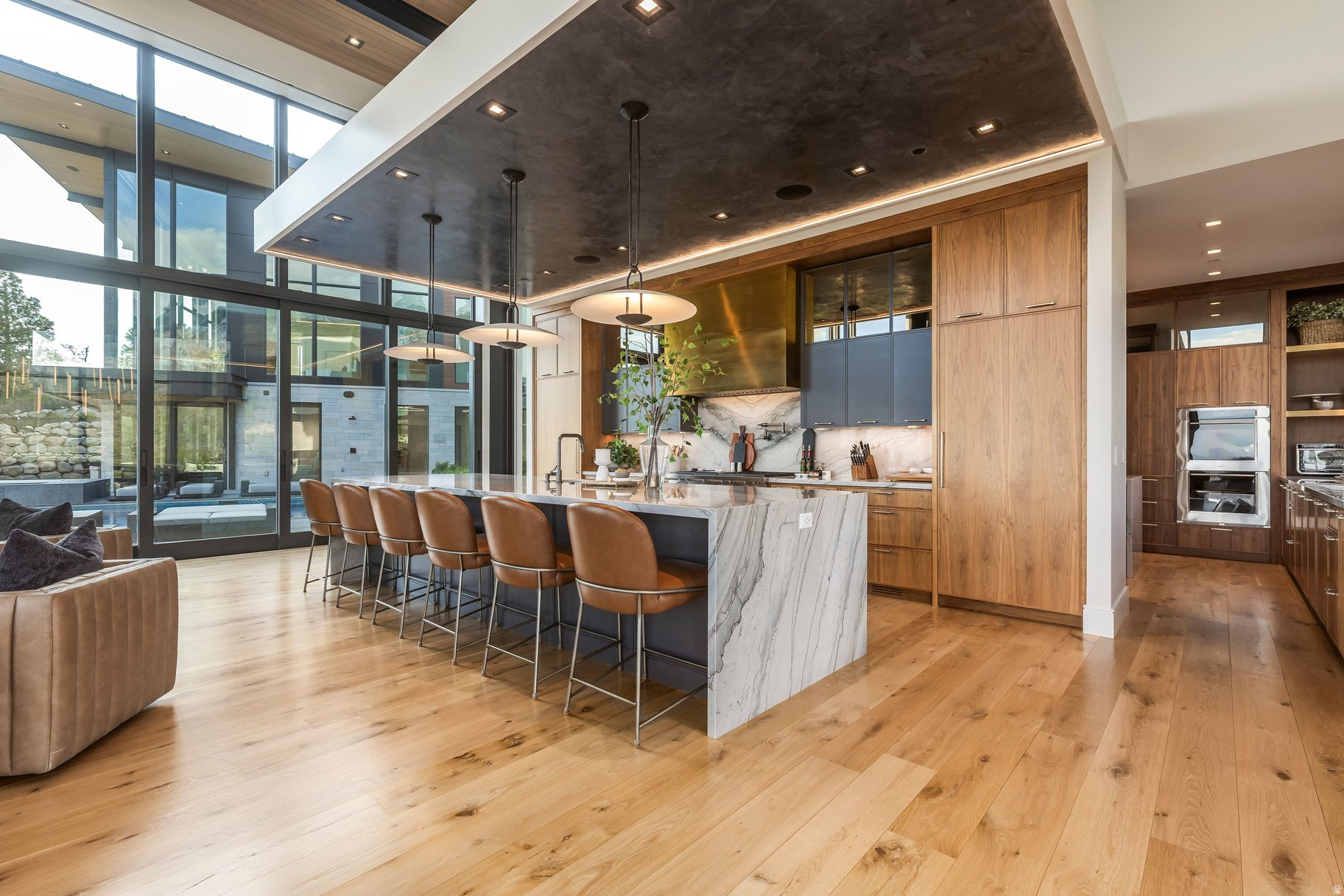 THREE FALLS - Residential