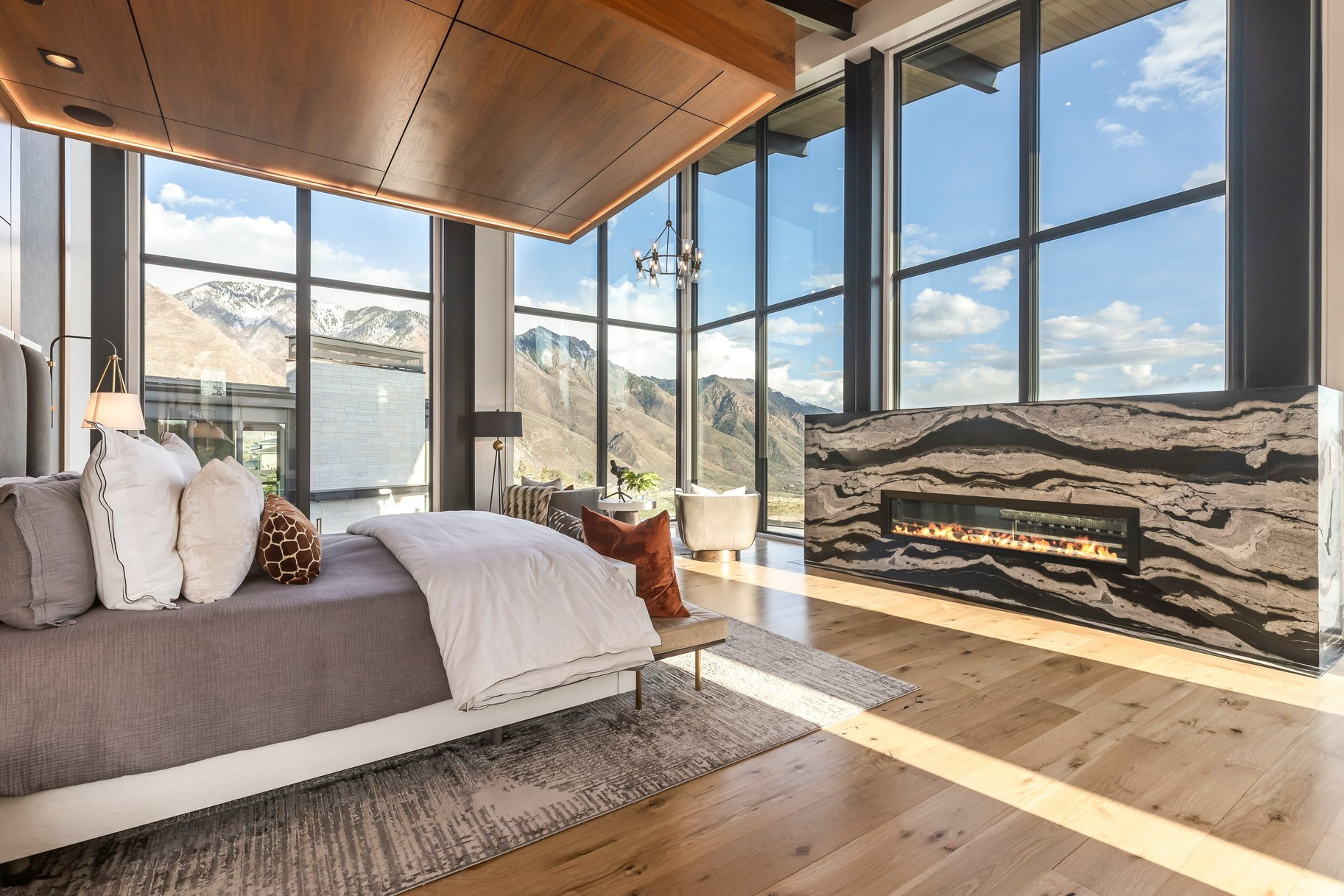 THREE FALLS - Residential