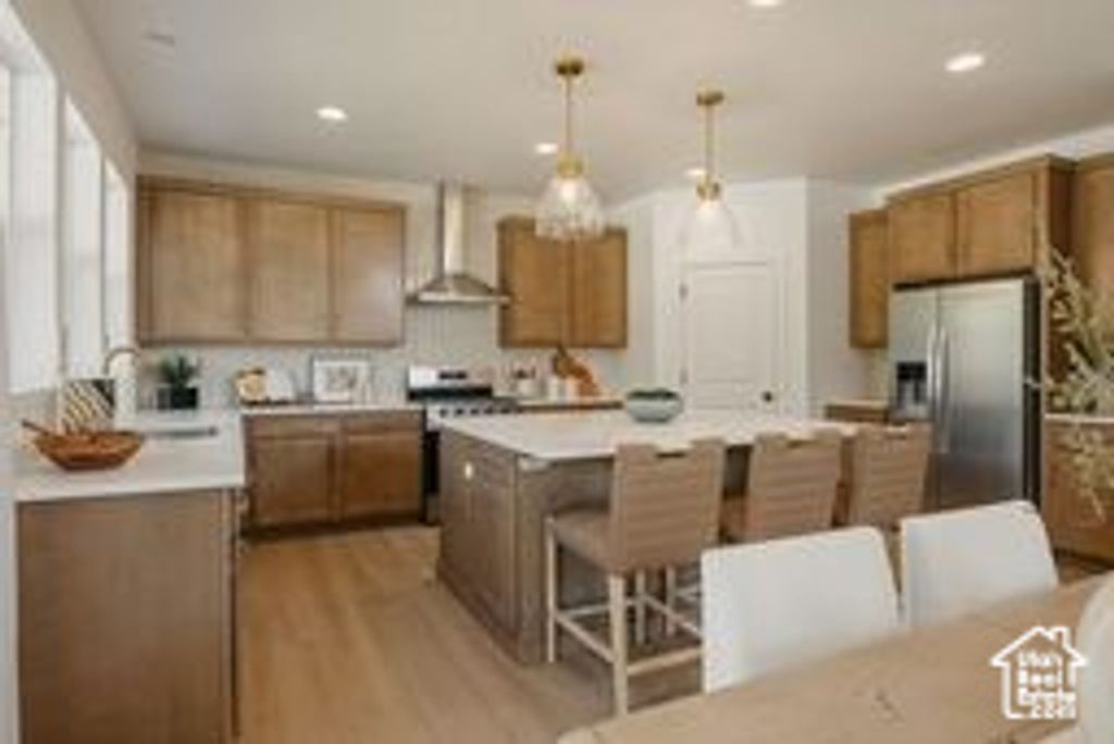 Photo of 927 W MOTOR VU DR #204, Riverdale, UT 84405 (MLS # 2114660)