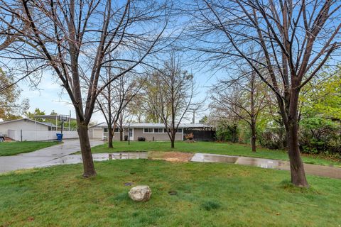 Tiny photo for 7026 S 2955 E, Cottonwood Heights, UT 84121 (MLS # 2148231)