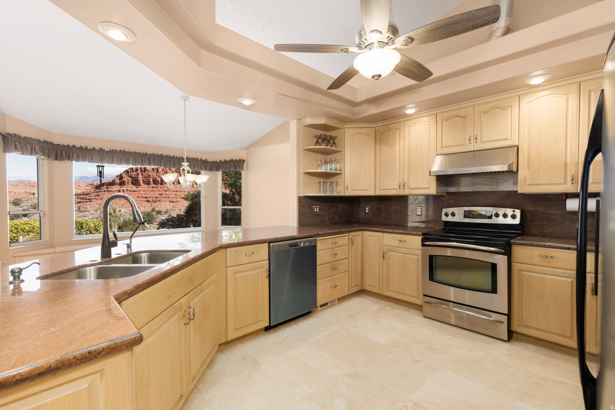 VALLEY VIEW HEIGHTS - Residential