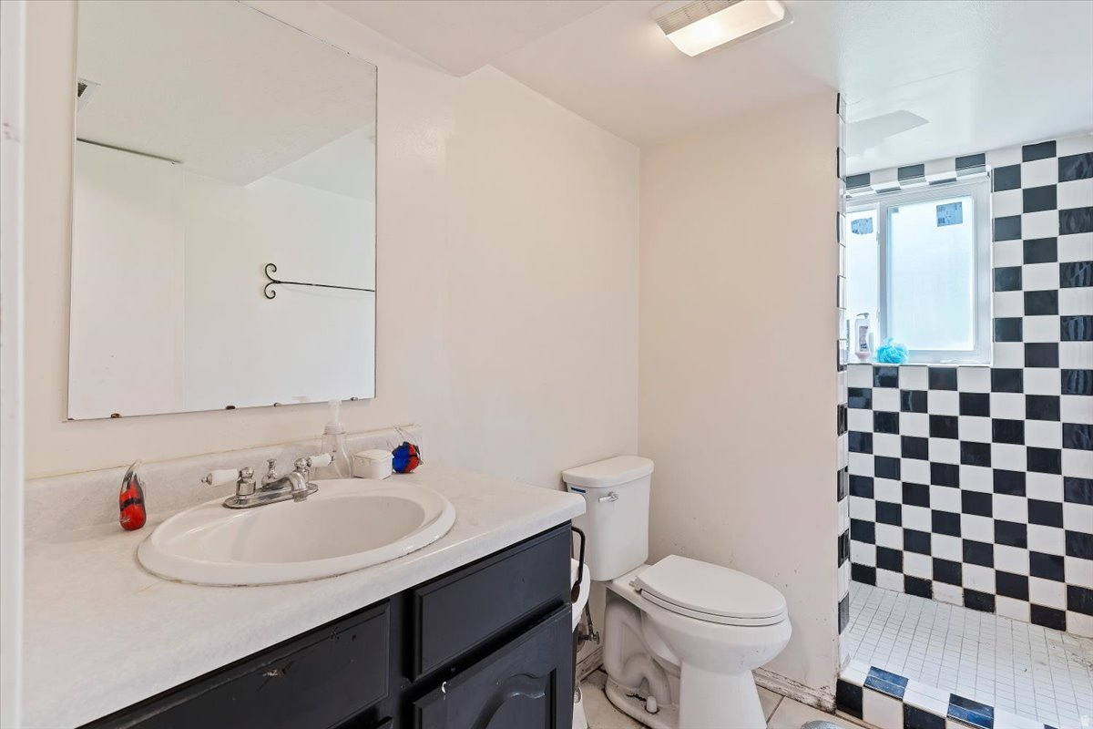 VALLEY SIDE - Residential