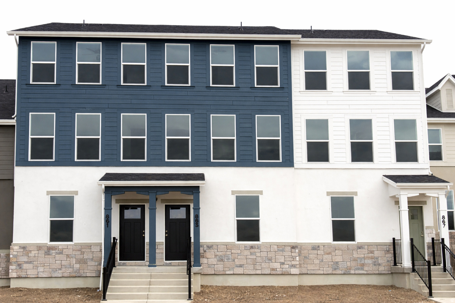 BEACON POINTE - Residential