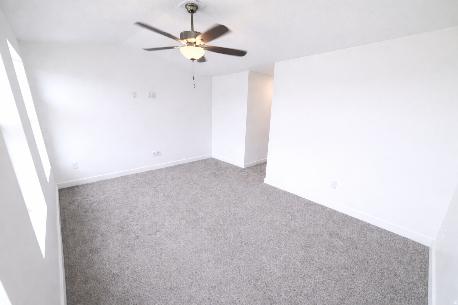 BEACON POINTE - Residential