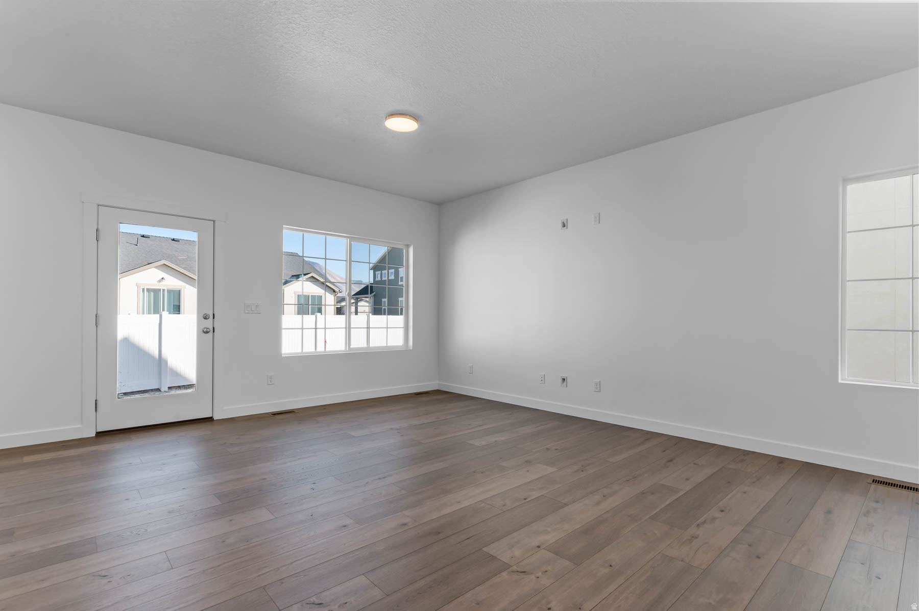 SAGEWOOD VILLAGE COTTAGE 1309 - Residential