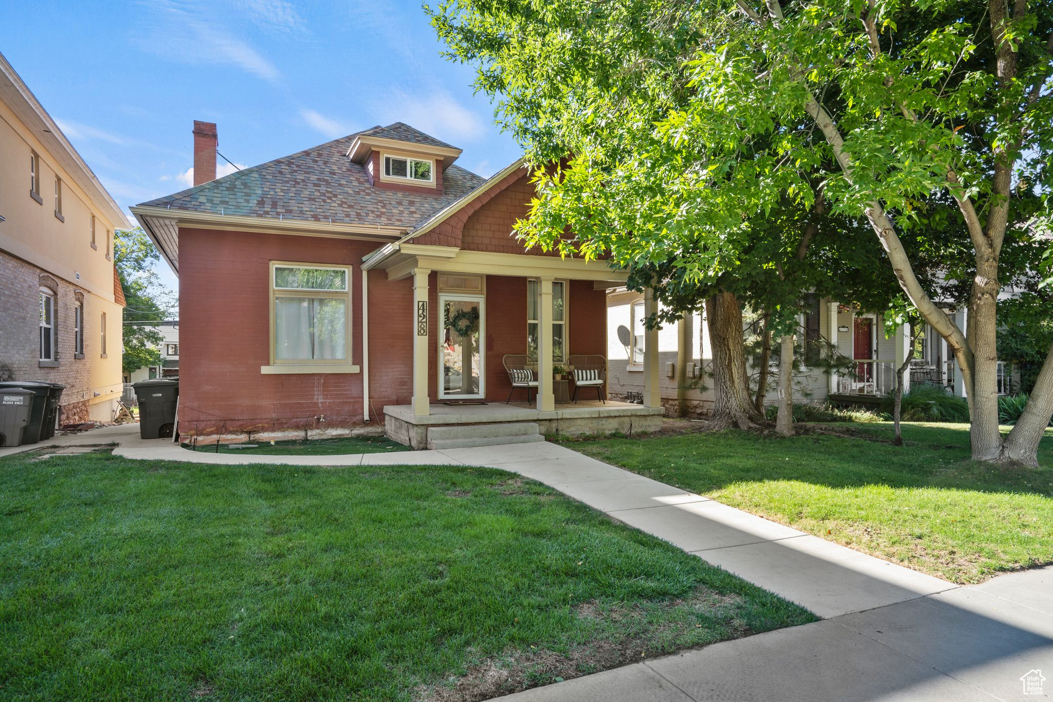 STEELES SUB - Residential Lease