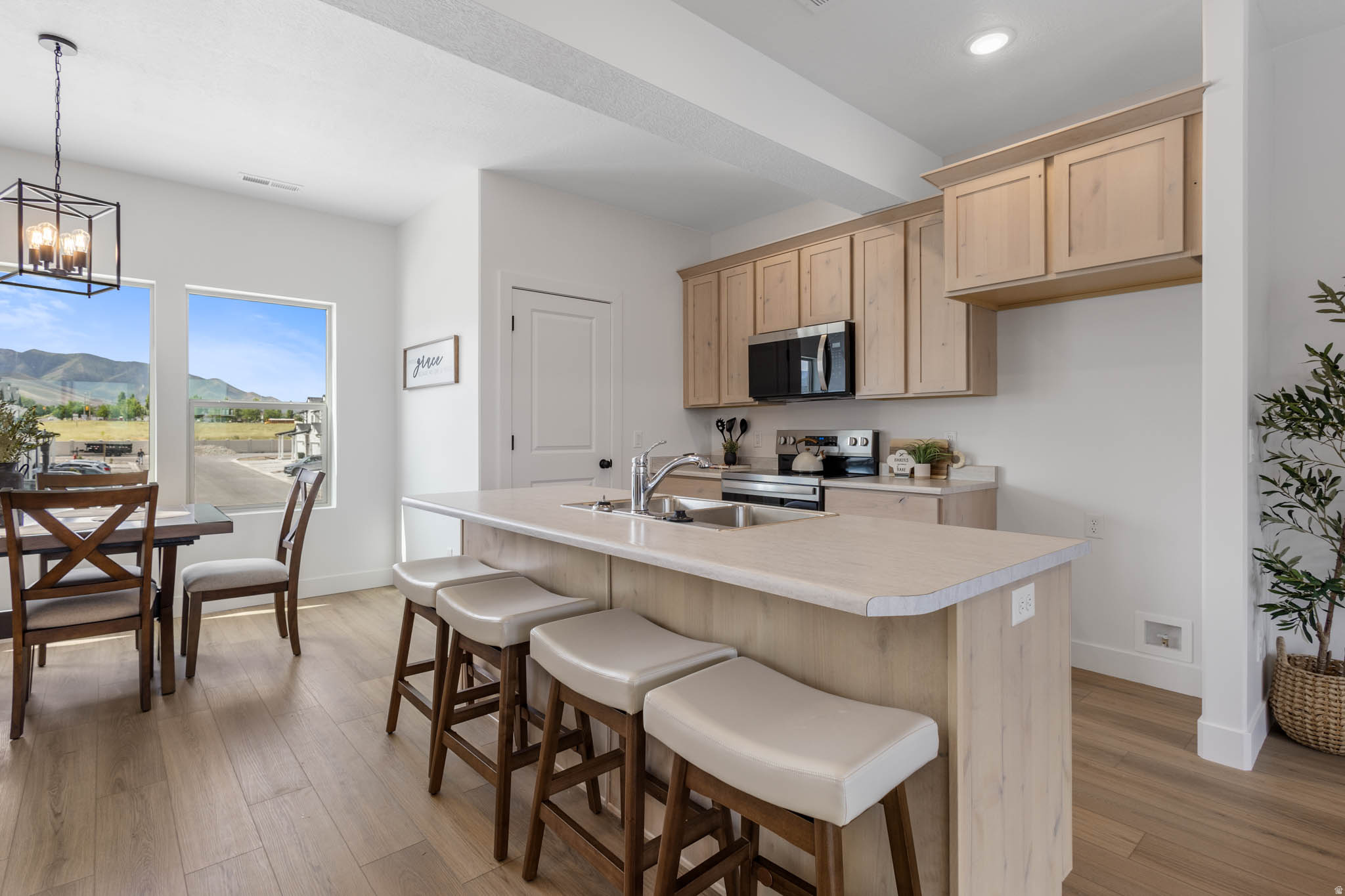 LEXINGTON AT OVERLAKE SUBDIVISION - Residential