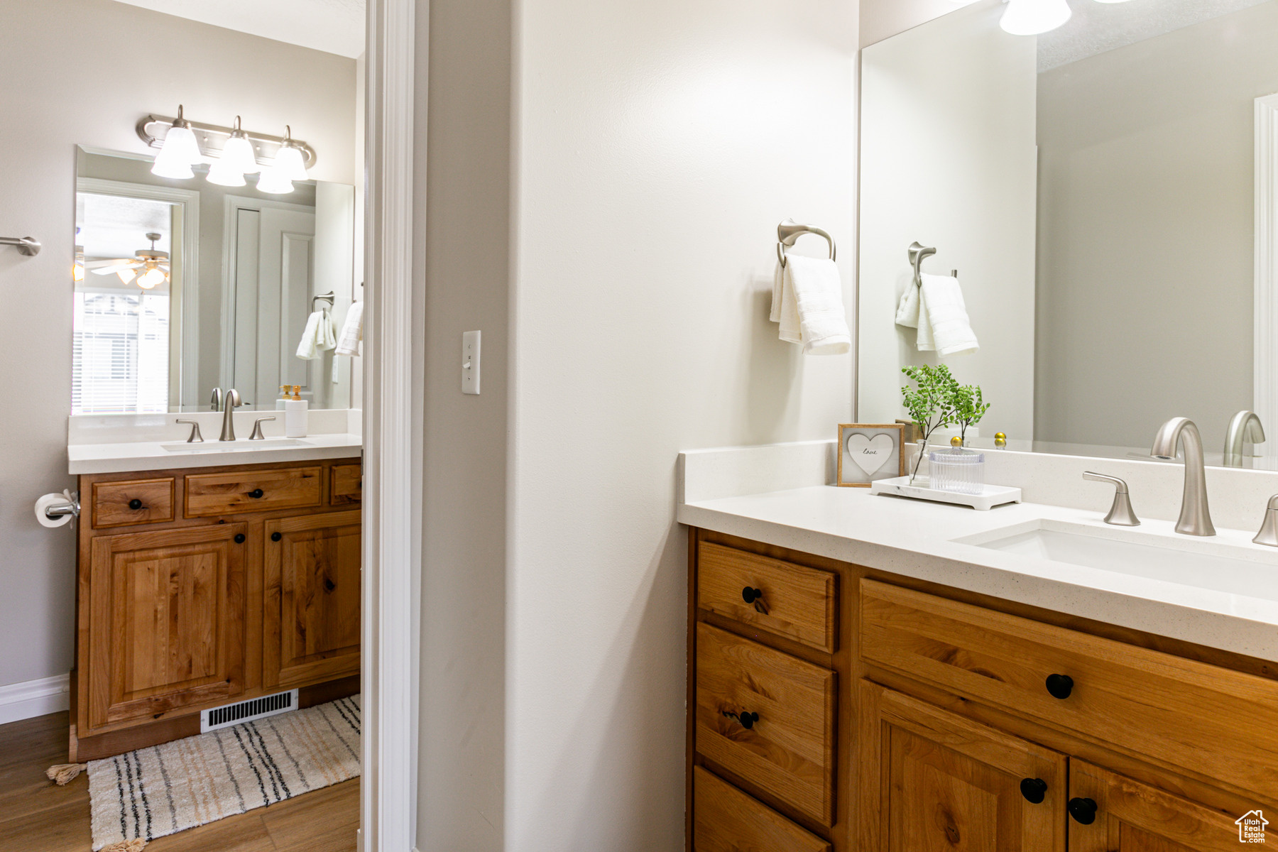 Bountiful, Utah 84010, United States, 3 Bedrooms Bedrooms, ,2 BathroomsBathrooms,Residential,Pending,45883