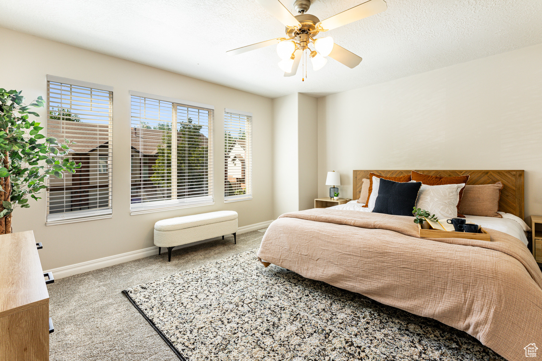 Bountiful, Utah 84010, United States, 3 Bedrooms Bedrooms, ,2 BathroomsBathrooms,Residential,Pending,45883