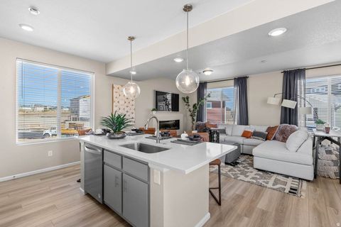 Tiny photo for 439 E KANAB CREEK DR #212, Saratoga Springs, UT 84045 (MLS # 2135703)