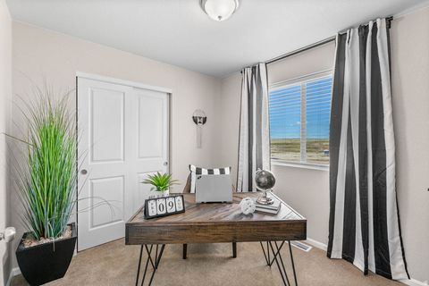 Tiny photo for 439 E KANAB CREEK DR #212, Saratoga Springs, UT 84045 (MLS # 2135703)
