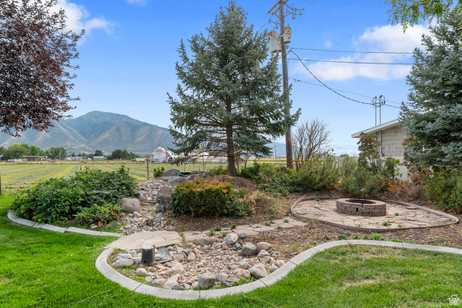 PARK MEADOWS - Residential