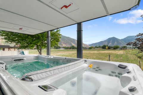 Tiny photo for 1501 W ELK CIR, Mapleton, UT 84664 (MLS # 2116263)
