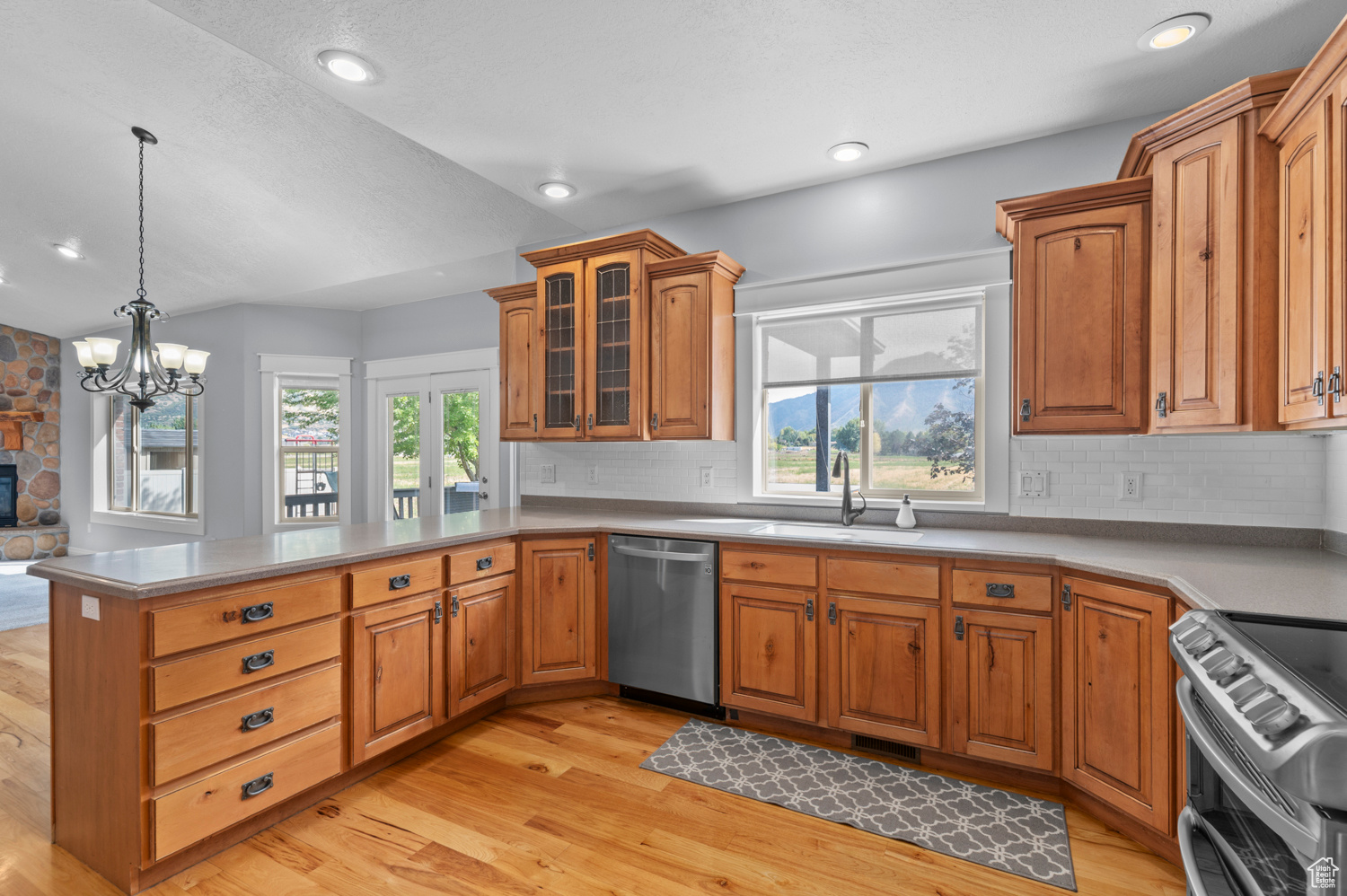 PARK MEADOWS - Residential