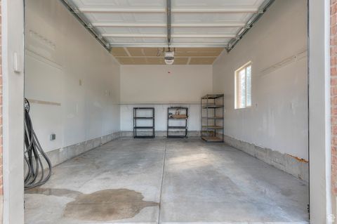 Tiny photo for 1501 W ELK CIR, Mapleton, UT 84664 (MLS # 2116263)