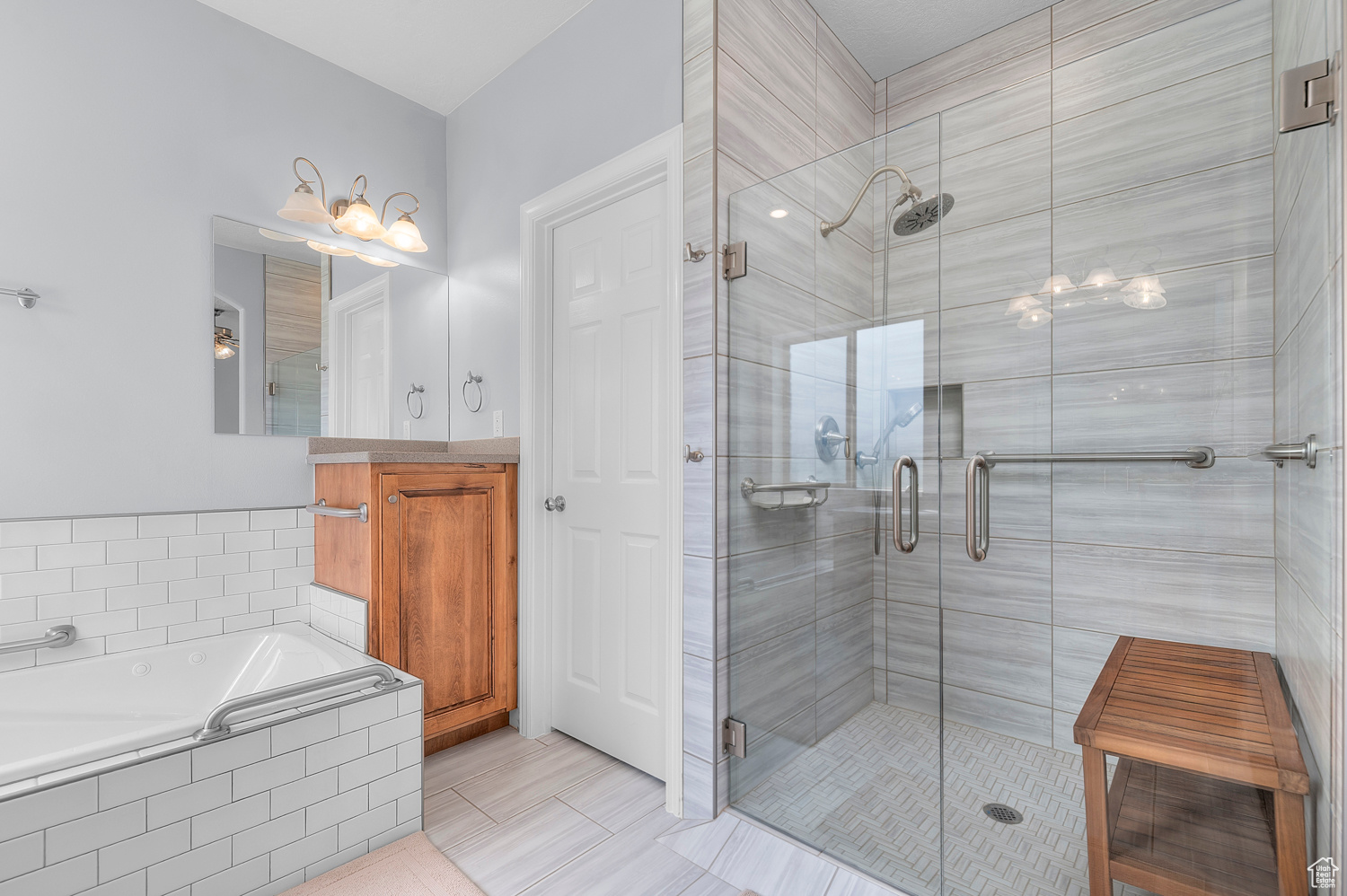 PARK MEADOWS - Residential