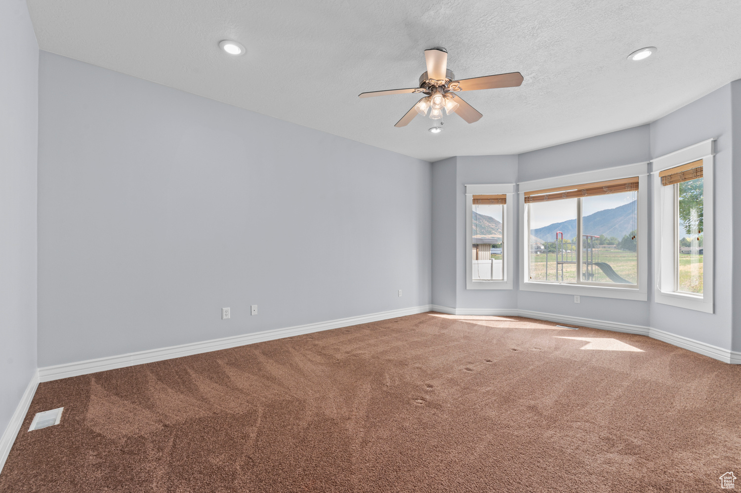 PARK MEADOWS - Residential