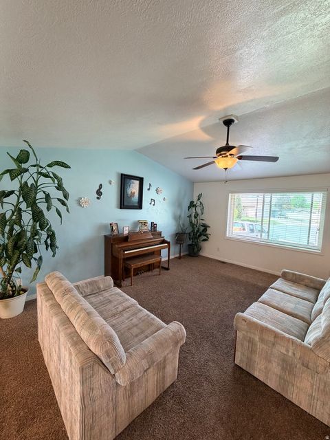 Tiny photo for 134 S 380 W, Smithfield, UT 84335 (MLS # 2158586)
