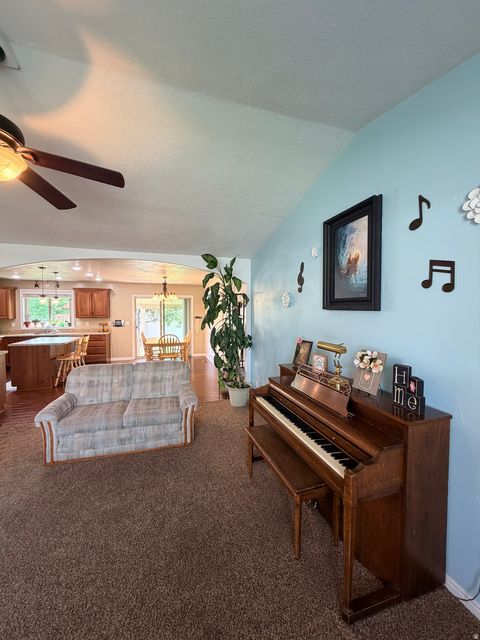 Tiny photo for 134 S 380 W, Smithfield, UT 84335 (MLS # 2158586)