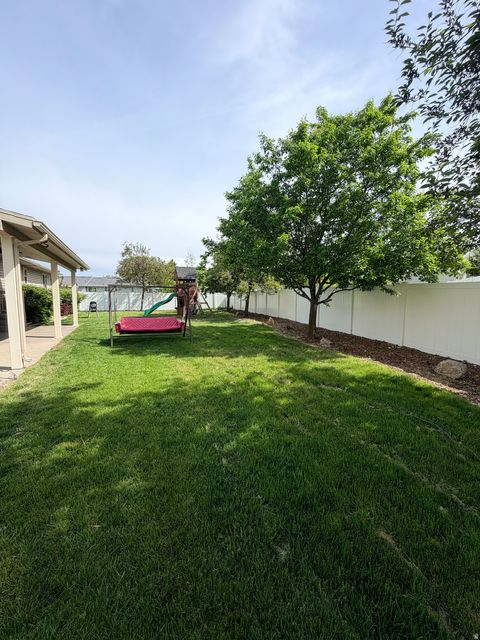 Tiny photo for 134 S 380 W, Smithfield, UT 84335 (MLS # 2158586)